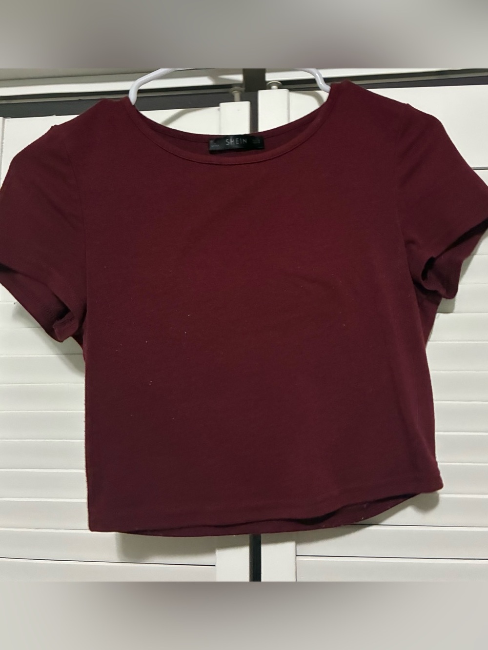 SHEIN Burgundy Short Sleeve Crop Tee